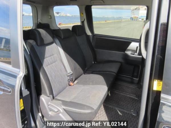Used 2010 AT toyota noah ZRR70W Image[17]