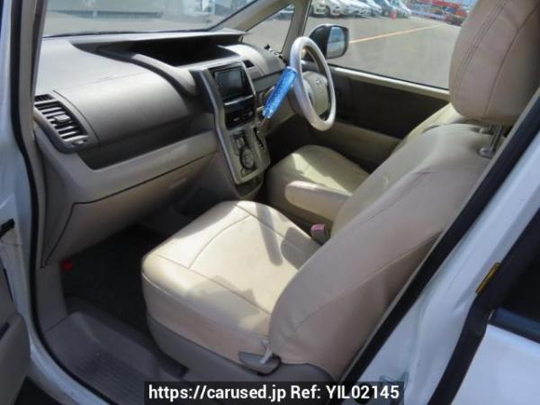 Used 2008 AT toyota noah ZRR70G Image[14]