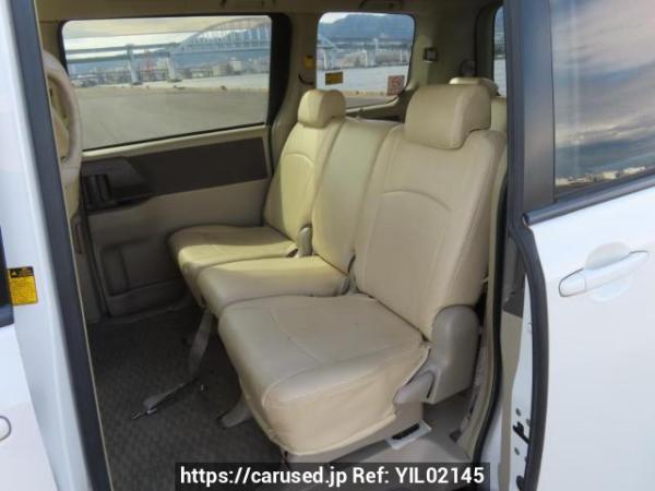 Used 2008 AT toyota noah ZRR70G Image[19]