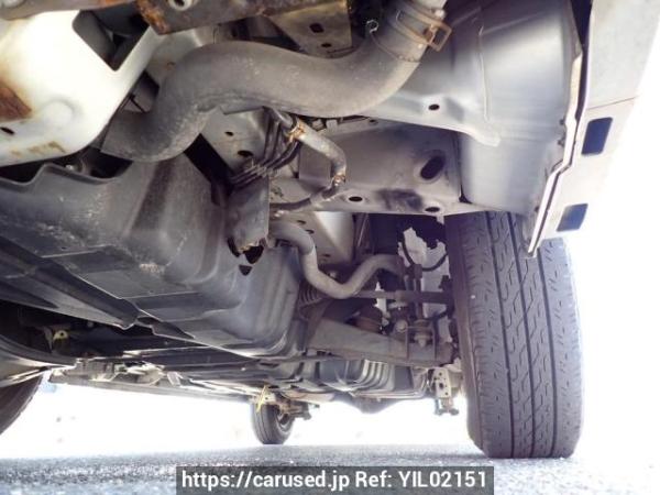 Used 2005 AT toyota regiusace-van KDH200V Image[33]