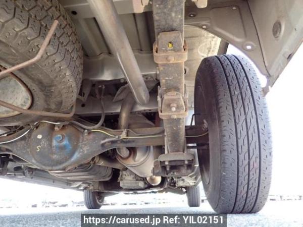 Used 2005 AT toyota regiusace-van KDH200V Image[39]