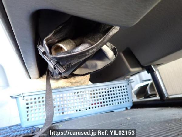 Used 2006 AT toyota regiusace-van KDH200V Image[43]