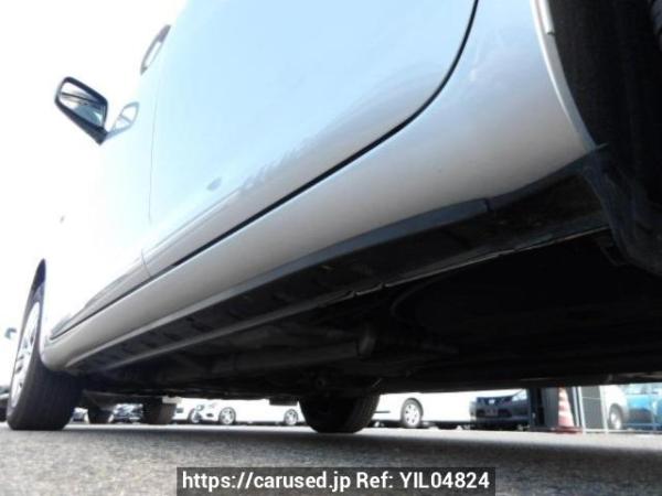 Used 2005 AT toyota wish ZNE10G Image[32]
