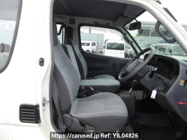Used 2000 AT toyota regiusace-van RZH112V Image[11]
