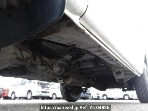Used 2000 AT toyota regiusace-van RZH112V Image[28]