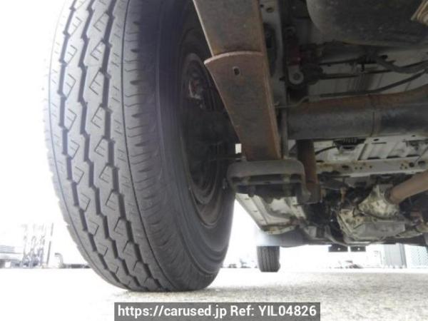 Used 2000 AT toyota regiusace-van RZH112V Image[31]