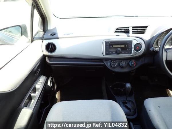 Used 2013 AT toyota vitz KSP130 Image[17]
