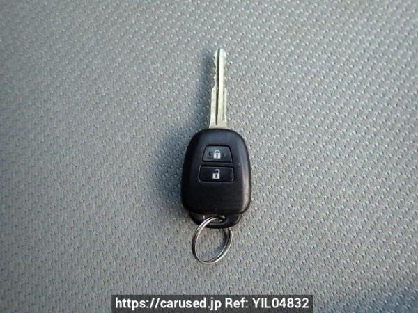 Used 2013 AT toyota vitz KSP130 Image[27]