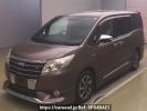 Toyota Noah ZWR80G