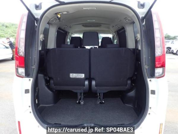 Used 2015 AT toyota noah ZRR80G Image[8]