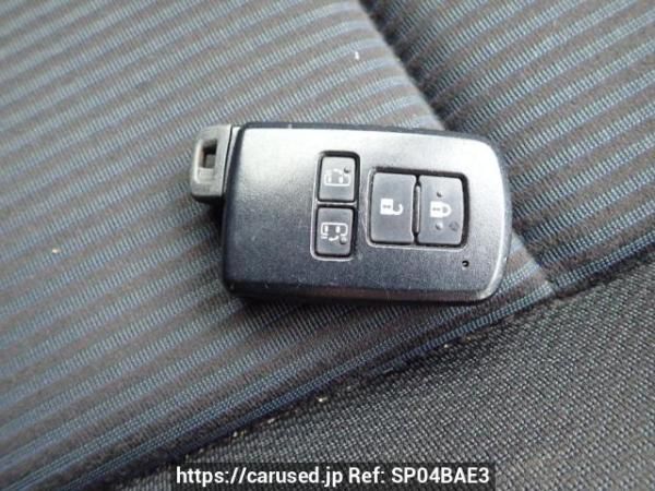 Used 2015 AT toyota noah ZRR80G Image[28]