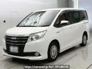 Toyota Noah ZWR80G