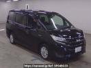 Toyota Noah ZWR80G