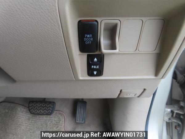 Used 2005 AT toyota raum NCZ20 Image[30]