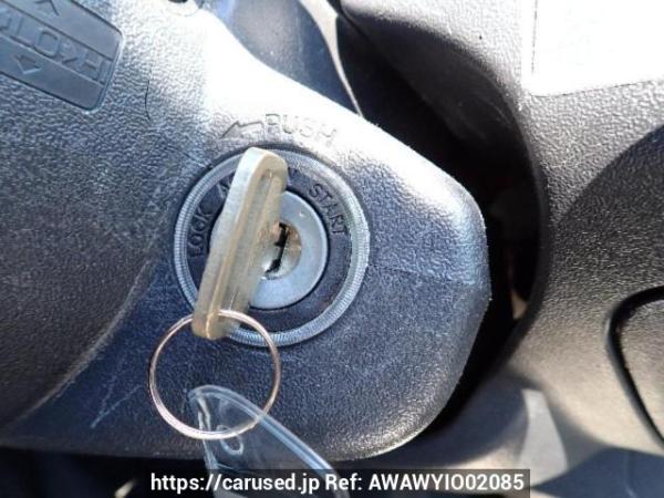 Used 2005 AT toyota hiace-van KDH200V Image[22]