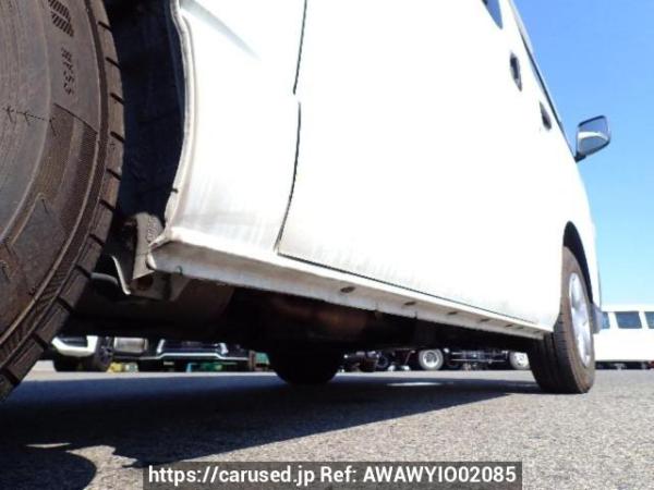 Used 2005 AT toyota hiace-van KDH200V Image[28]