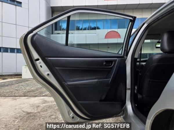 Used 2016 CVT toyota corolla-altis null Image[16]