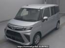 Toyota Roomy M900A