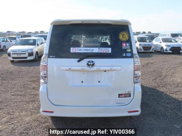 Used 2009 AT toyota voxy ZRR70W Image[5]