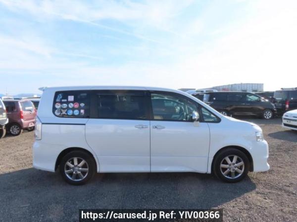 Used 2009 AT toyota voxy ZRR70W Image[7]