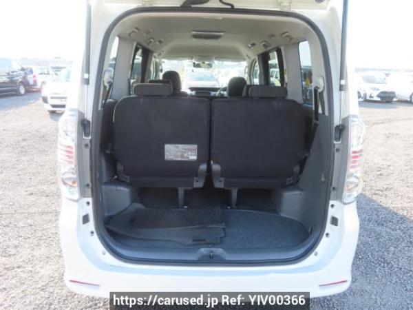 Used 2009 AT toyota voxy ZRR70W Image[8]