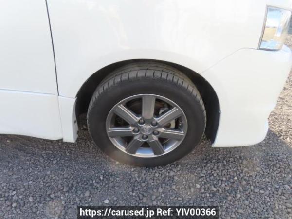 Used 2009 AT toyota voxy ZRR70W Image[38]