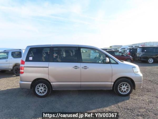 Used 2002 AT toyota noah AZR60G Image[7]