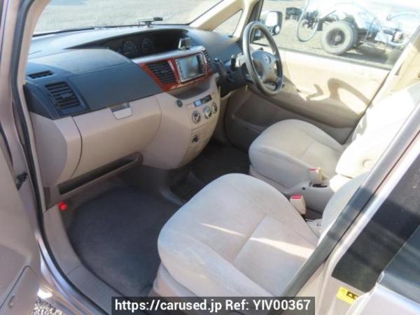 Used 2002 AT toyota noah AZR60G Image[15]