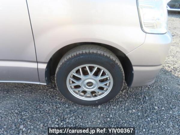 Used 2002 AT toyota noah AZR60G Image[37]