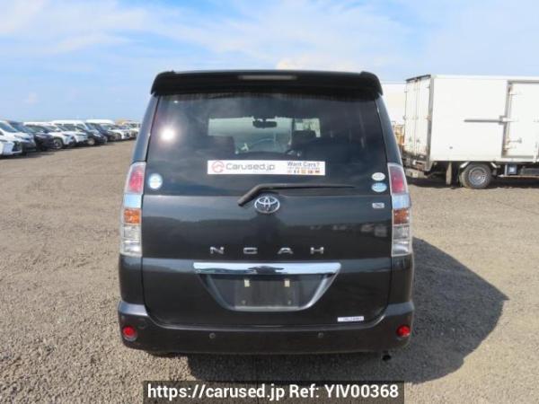 Used 2005 AT toyota noah AZR60G Image[5]