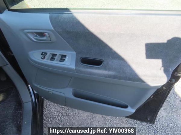 Used 2005 AT toyota noah AZR60G Image[35]