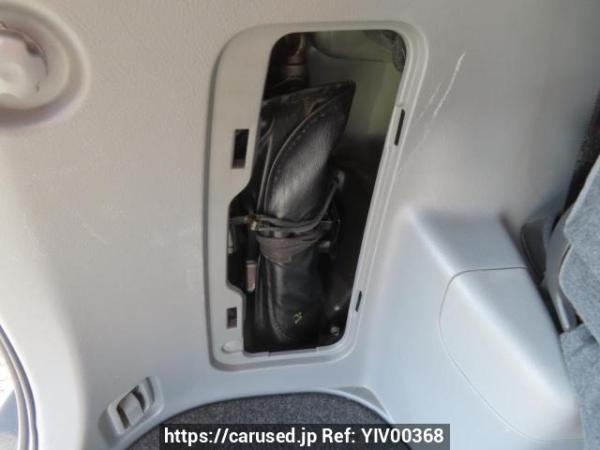 Used 2005 AT toyota noah AZR60G Image[49]