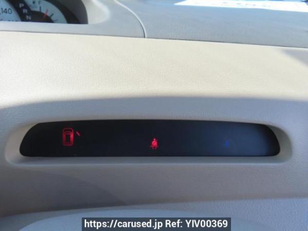 Used 2004 AT toyota raum NCZ20 Image[30]