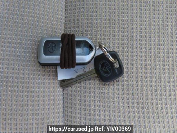 Used 2004 AT toyota raum NCZ20 Image[33]
