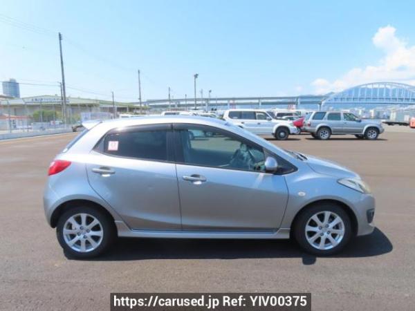 Used 2009 AT mazda demio DE3FS Image[7]