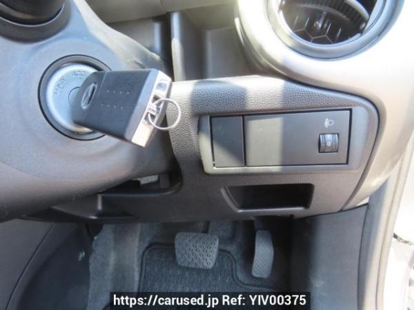 Used 2009 AT mazda demio DE3FS Image[27]