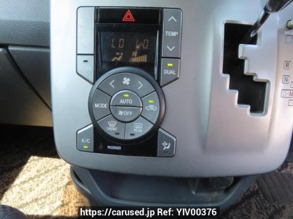 Used 2009 AT toyota noah ZRR75W Image[29]