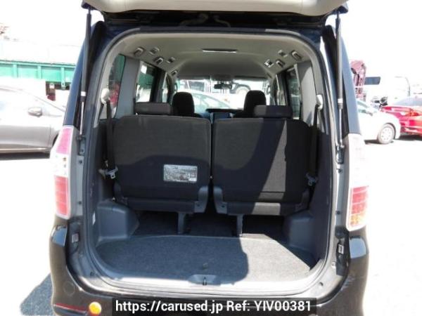 Used 2009 AT toyota noah ZRR70W Image[8]