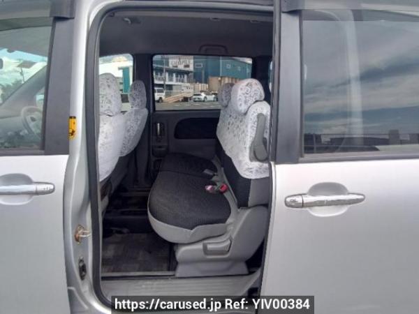 Used 2005 AT toyota sienta NCP81G Image[15]