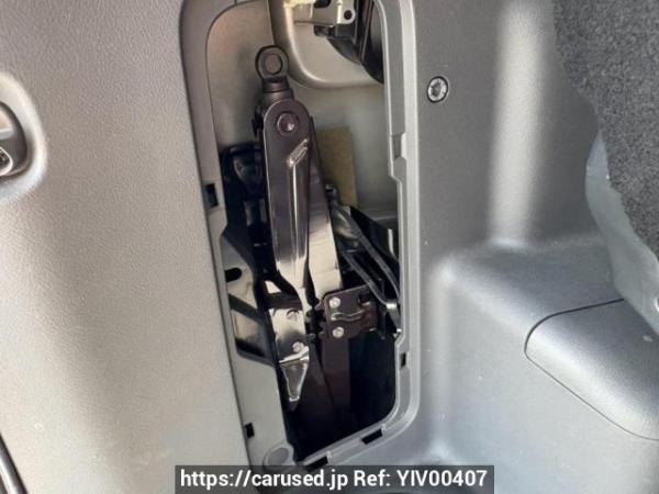 Used 2007 AT toyota noah ZRR70G Image[47]