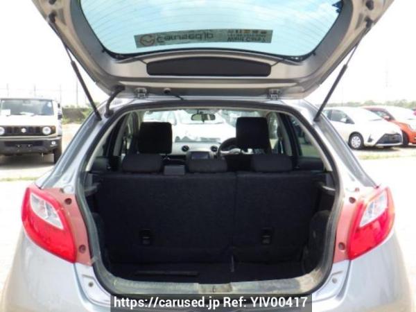 Used 2011 AT mazda demio DE3FS Image[8]