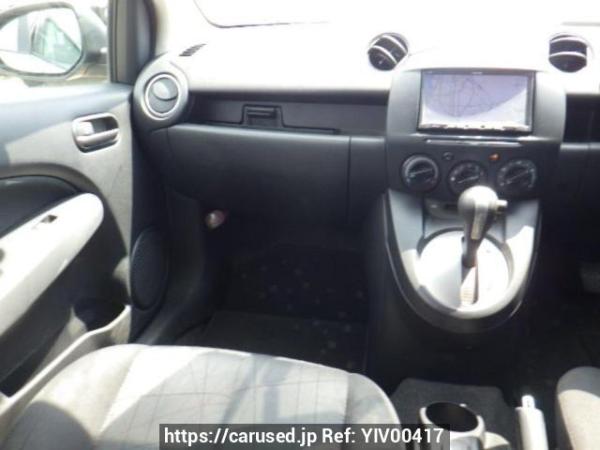 Used 2011 AT mazda demio DE3FS Image[16]