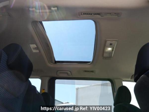 Used 2007 AT toyota noah ZRR70W Image[30]