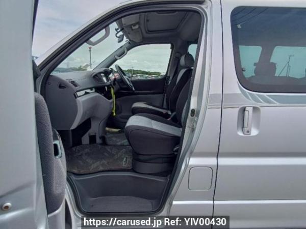 Used 2001 AT toyota hiace-regius RCH41W Image[13]