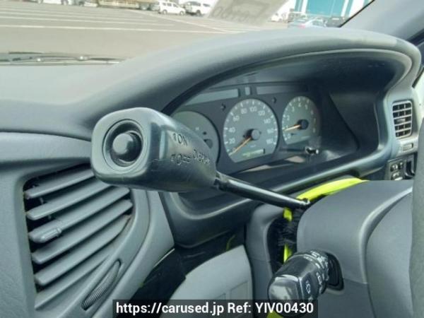 Used 2001 AT toyota hiace-regius RCH41W Image[22]