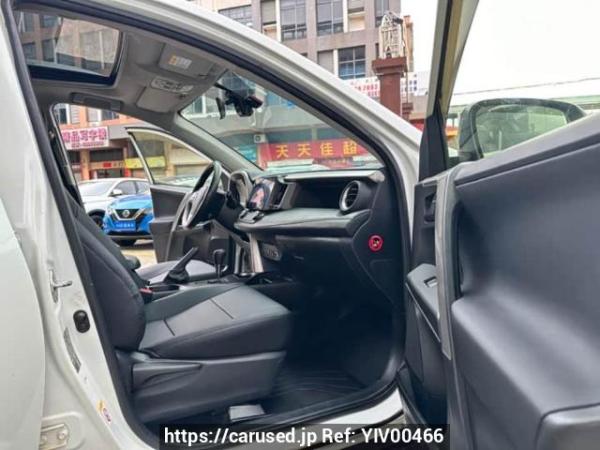 Used 2018 AT toyota rav4 CA64622XME5 Image[14]