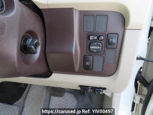 Used 2012 AT toyota passo KGC30 Image[28]