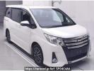 Toyota Noah ZRR80W