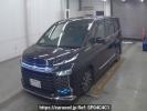 Toyota Voxy ZWR90W