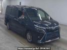 Toyota Voxy ZWR80W